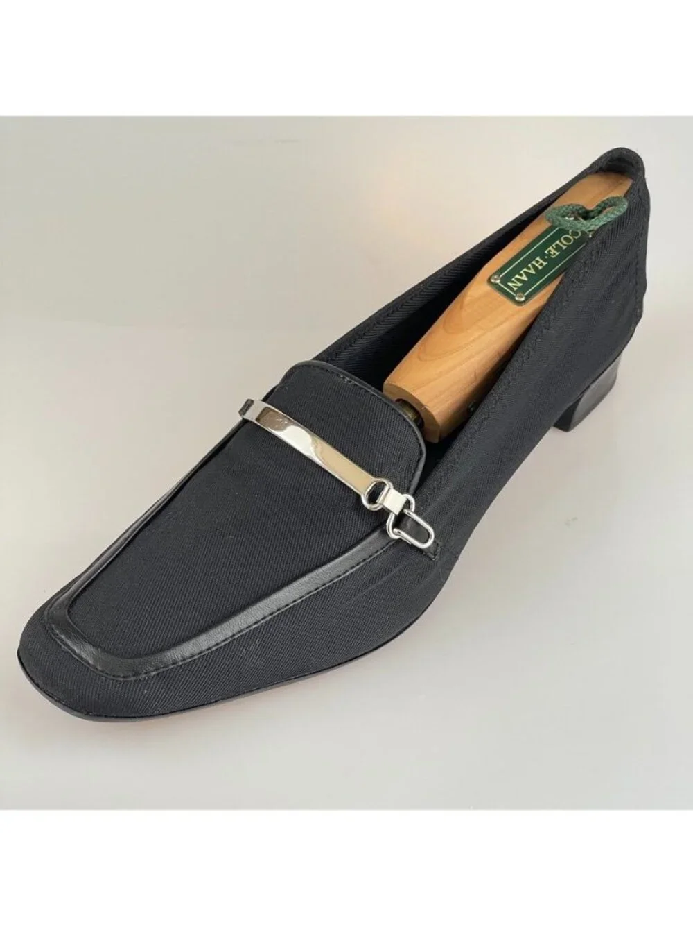 TALBOTS Shoes Women's Size US 8AA Black Leather Trim Fabric Loafer